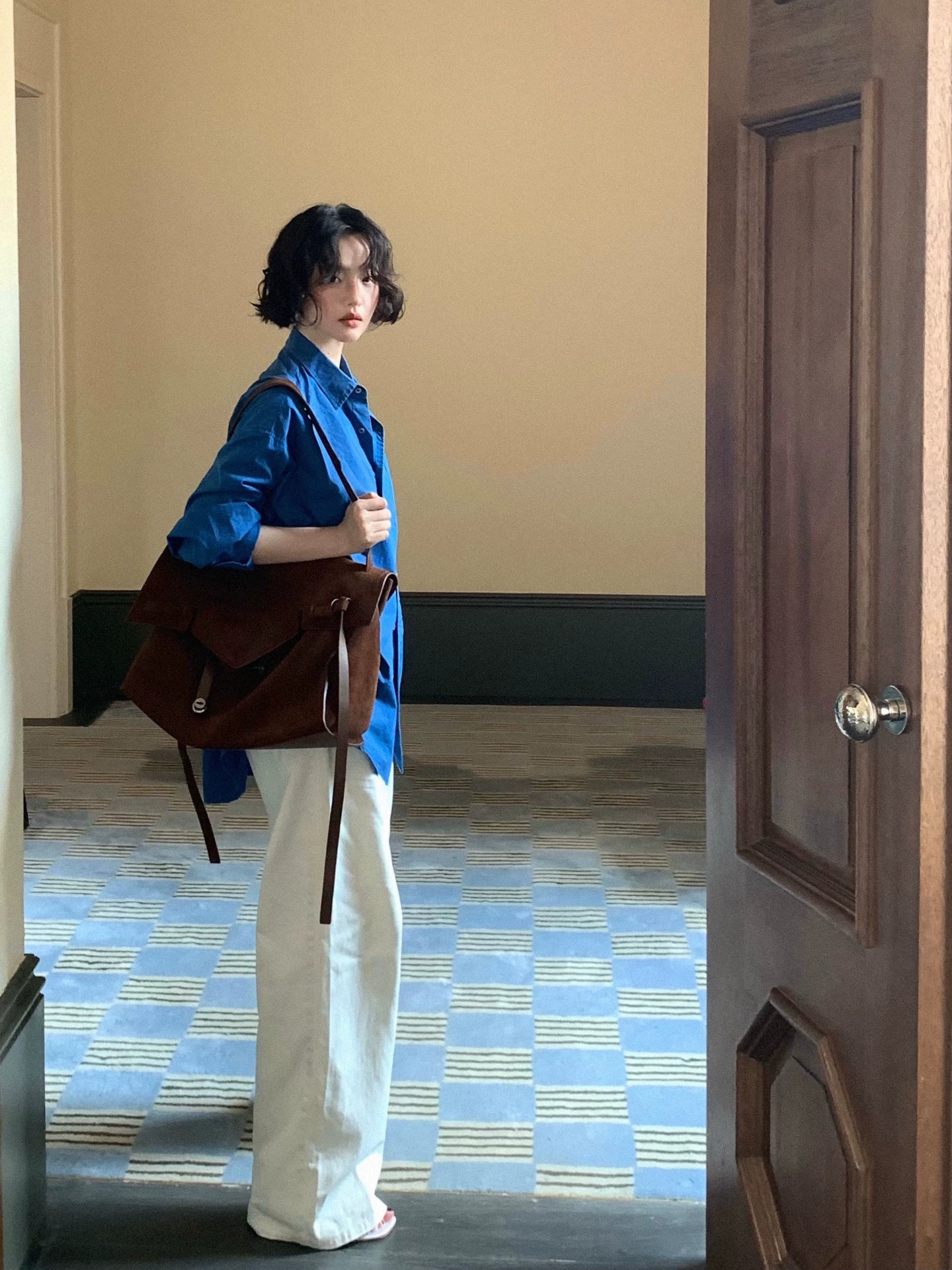 High-Waisted White Cotton Jeans – Hong Kong Retro Autumn Straight-Leg Fit