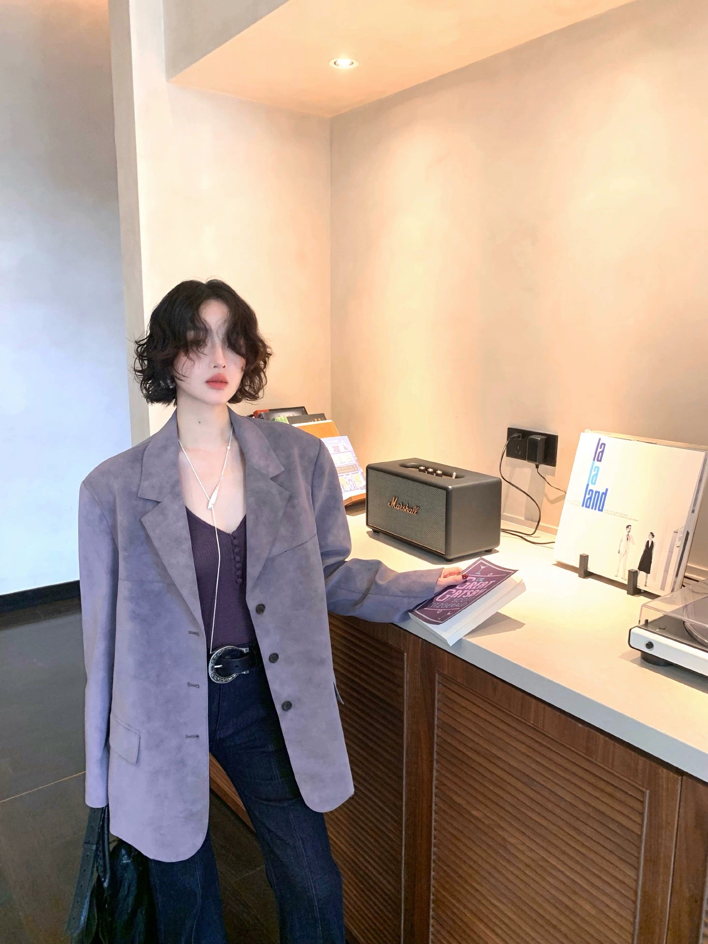 Suede Loose Suit Jacket – Hong Kong Retro Autumn/Winter Statement