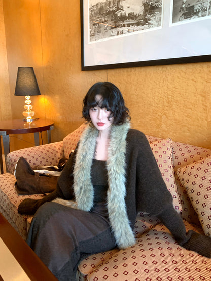 Fur Collar Cropped Knit Cardigan