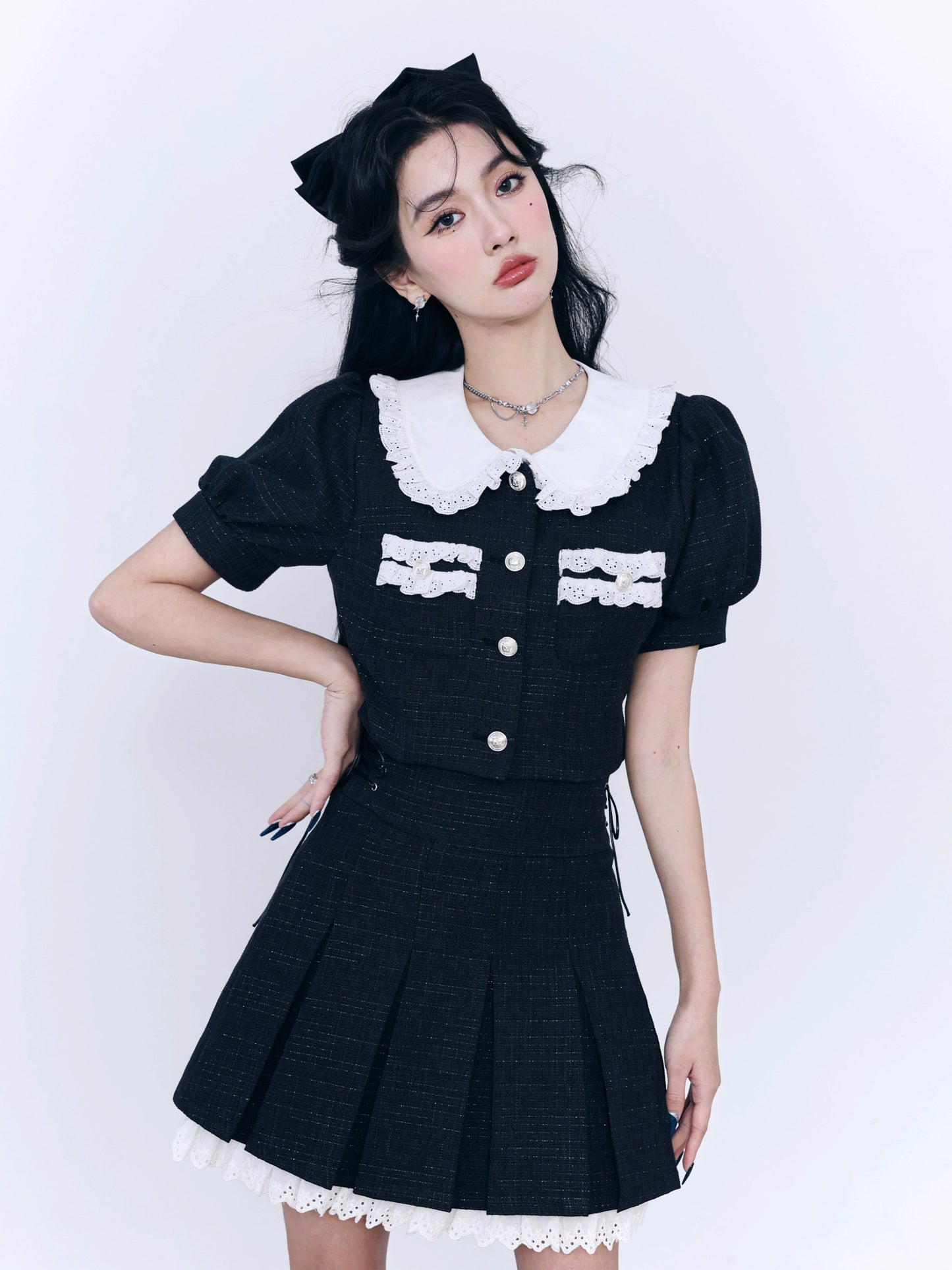 Qianjin Xiaoxiangfeng 100 Pleated Skirt Set