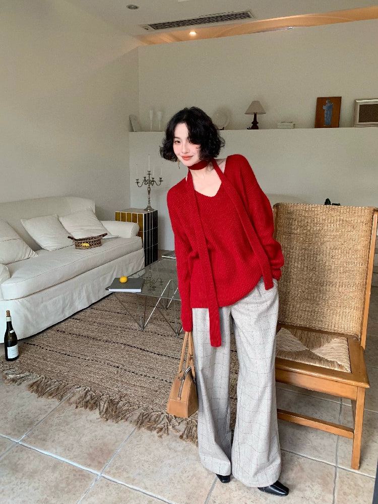 V-Neck Raccoon Velvet Base Sweater with Scarf (Strawberry Jam)