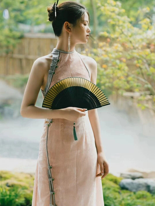 Diamond-Studded Luxe French V-Neck Dress – Early Autumn Rich Daughter Style