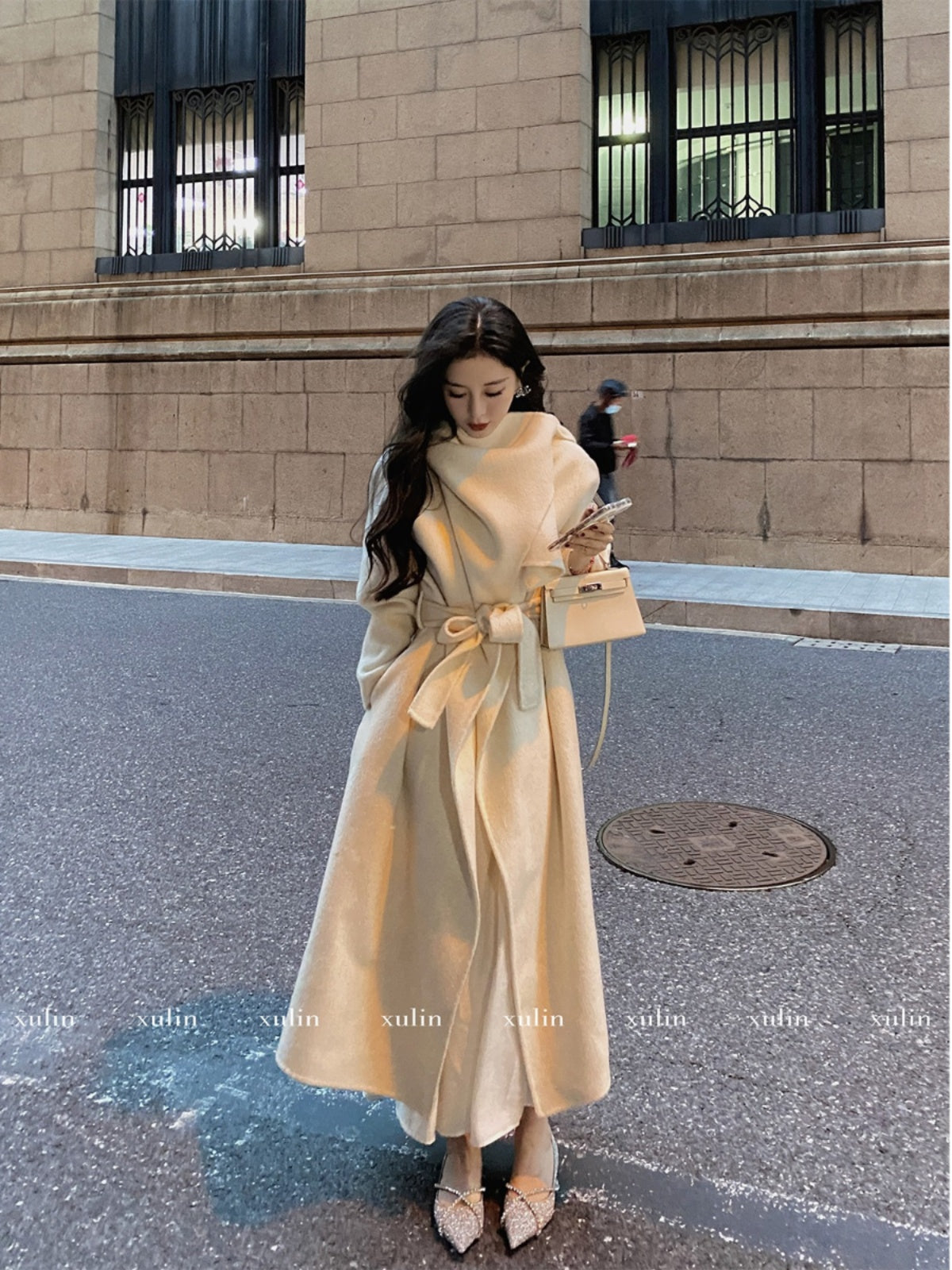 White Reversible Cashmere Coat – Hepburn-Style Large Lapel Woolen Coat