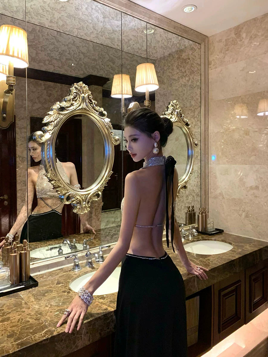 Diamond-Encrusted Fishtail Halterneck Dress – Luxe Temperament for Special Events