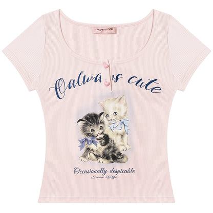 Camiseta ajustada con estampado de gato Diseño retro de media manga para el verano