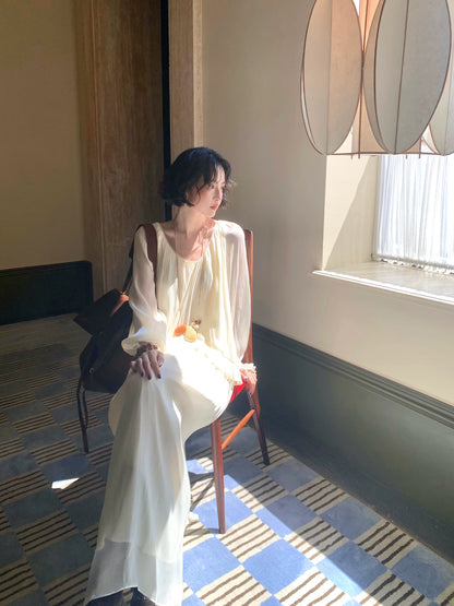 French Retro Pleated Ruffle V-Neck Long Sleeve Dress – Elegant Autumn Style