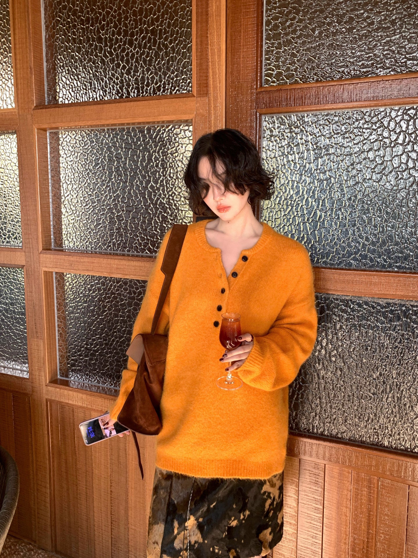 Retro Alpaca-Blend Button-Down Knit Sweater – Hong Kong Retro Autumn/Winter Style