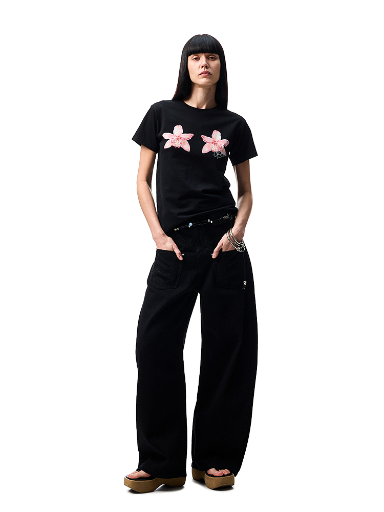 Celebrity Style Distressed Low-Waist Scimitar Jeans – Slimming Washed Denim