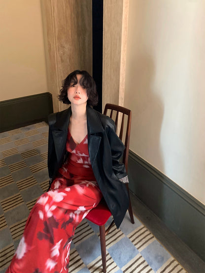 Autumn Brew Printed V-Neck Tea Dress – Hong Kong Retro Fall Edition