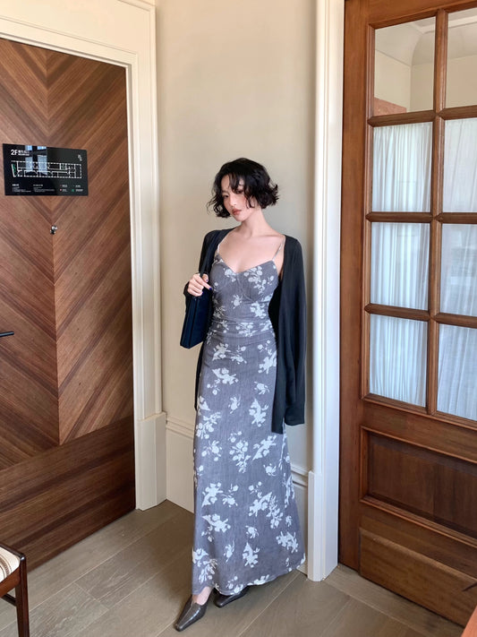 Blooming Flowers Printed V-Neck Suspender Dress – Hong Kong Retro Autumn