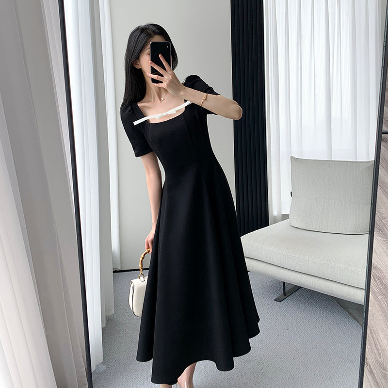 Black Dress - Chic Square Skirt