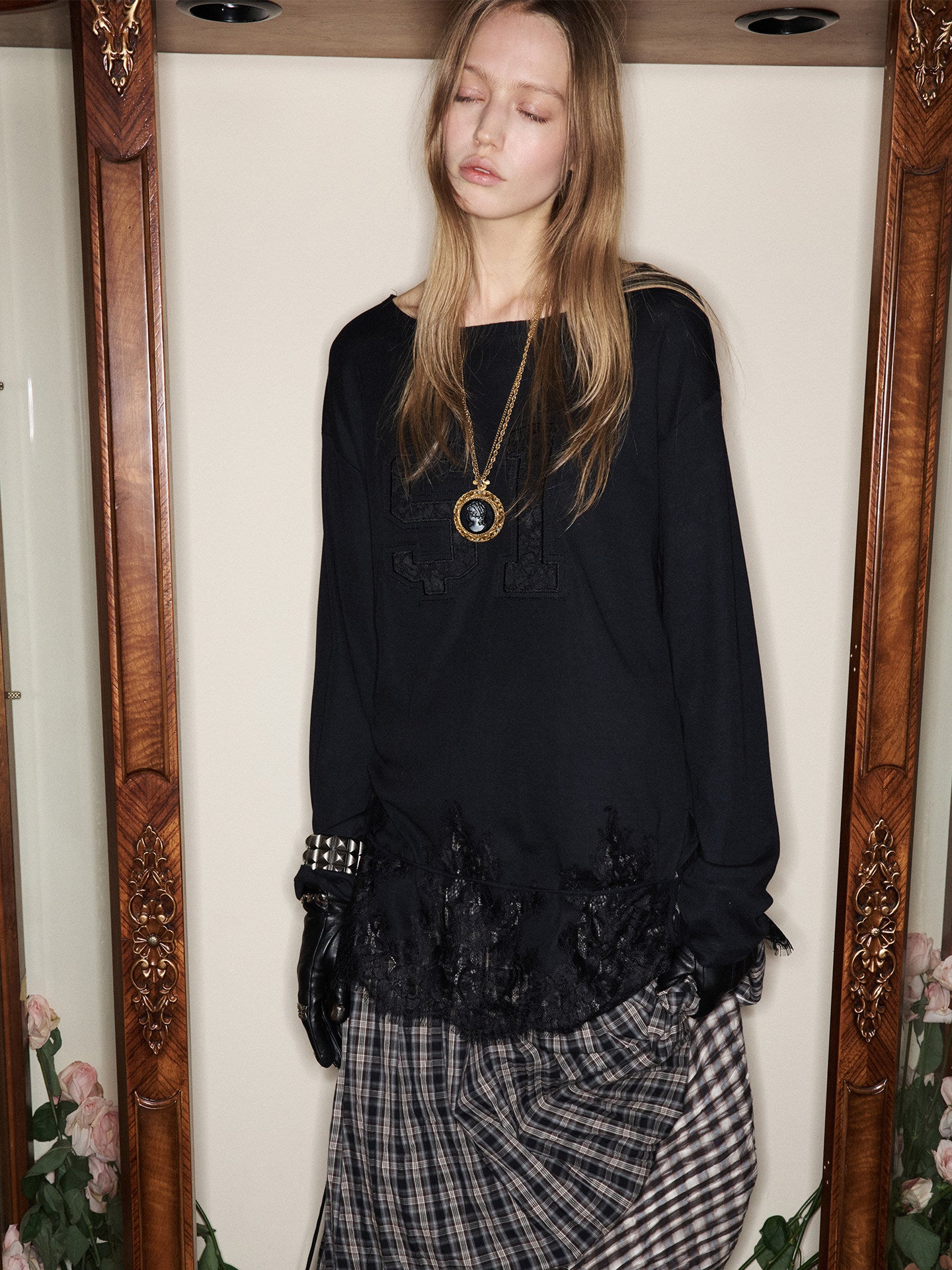 Appliqué Lace Panel Long Sleeve Tee