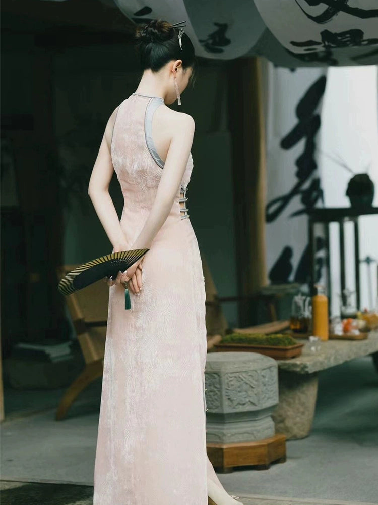 Velvet Cheongsam Dress – Elegant Bridal & Engagement Gown