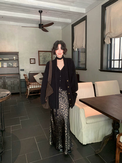 Ethereal Charm Leopard Print Fishtail Midi Skirt – Hong Kong Retro Autumn