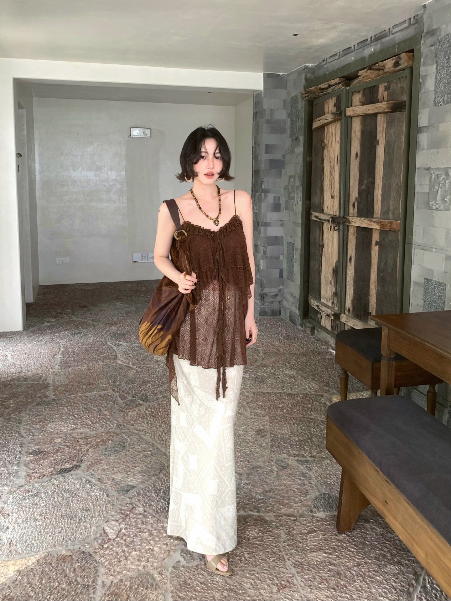 Tan Shi Yu Vintage Brown Tie-Front Camisole