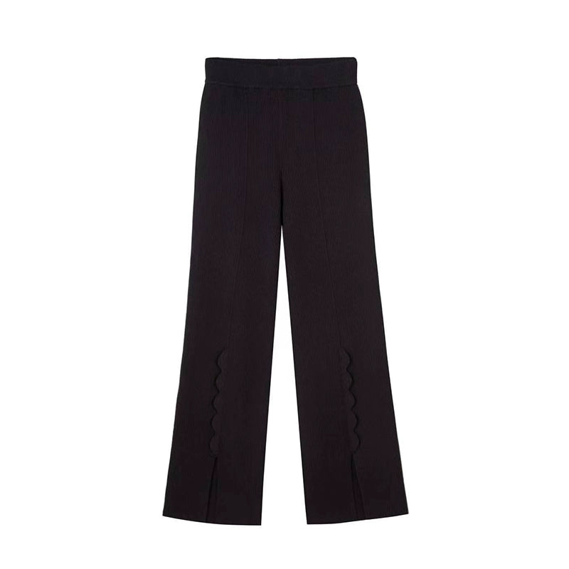 Pantalones de punto con pétalos ondulados, cintura alta y corte entallado