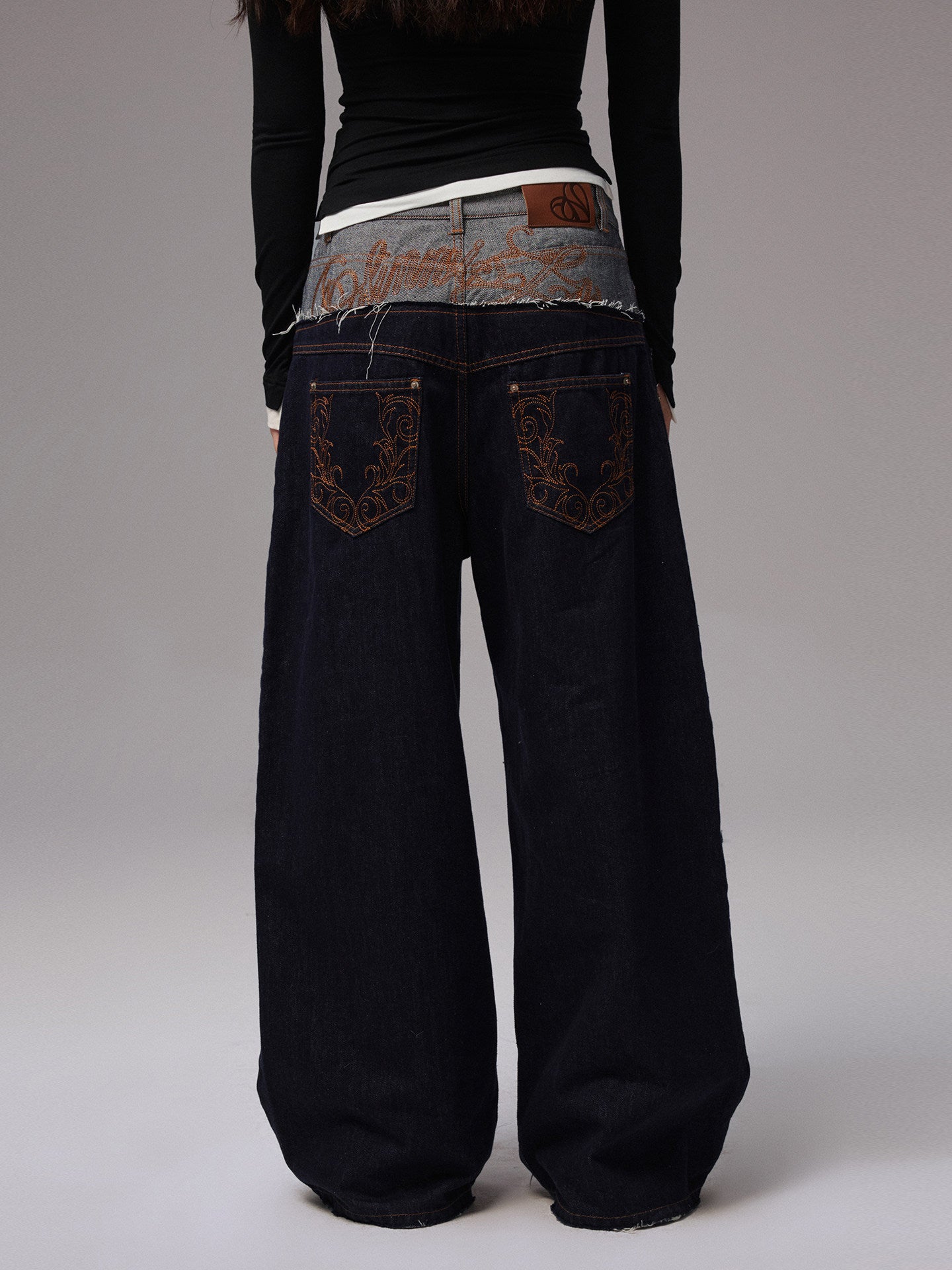 Embroidered Wide-Leg Denim Jeans