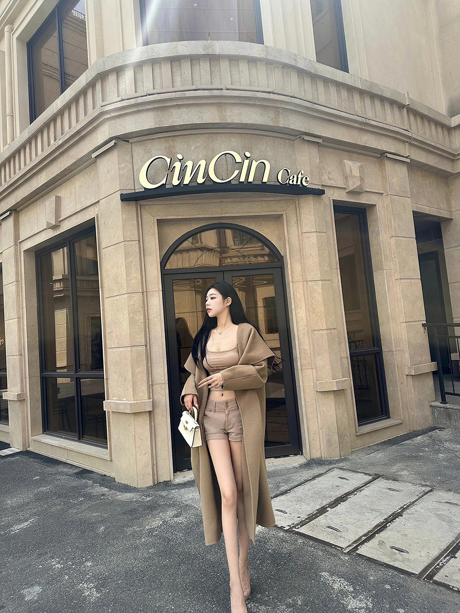 Camel Double-Faced Cashmere Coat – High-Quality Large Lapel Woolen Cape