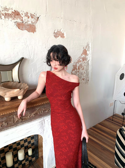 Light Scarlet Blossom Off-Shoulder Maxi Dress