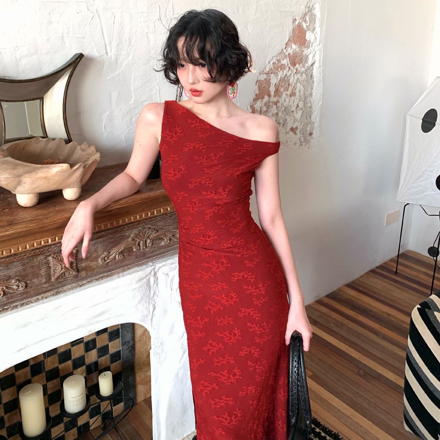 Light Scarlet Blossom Off-Shoulder Maxi Dress