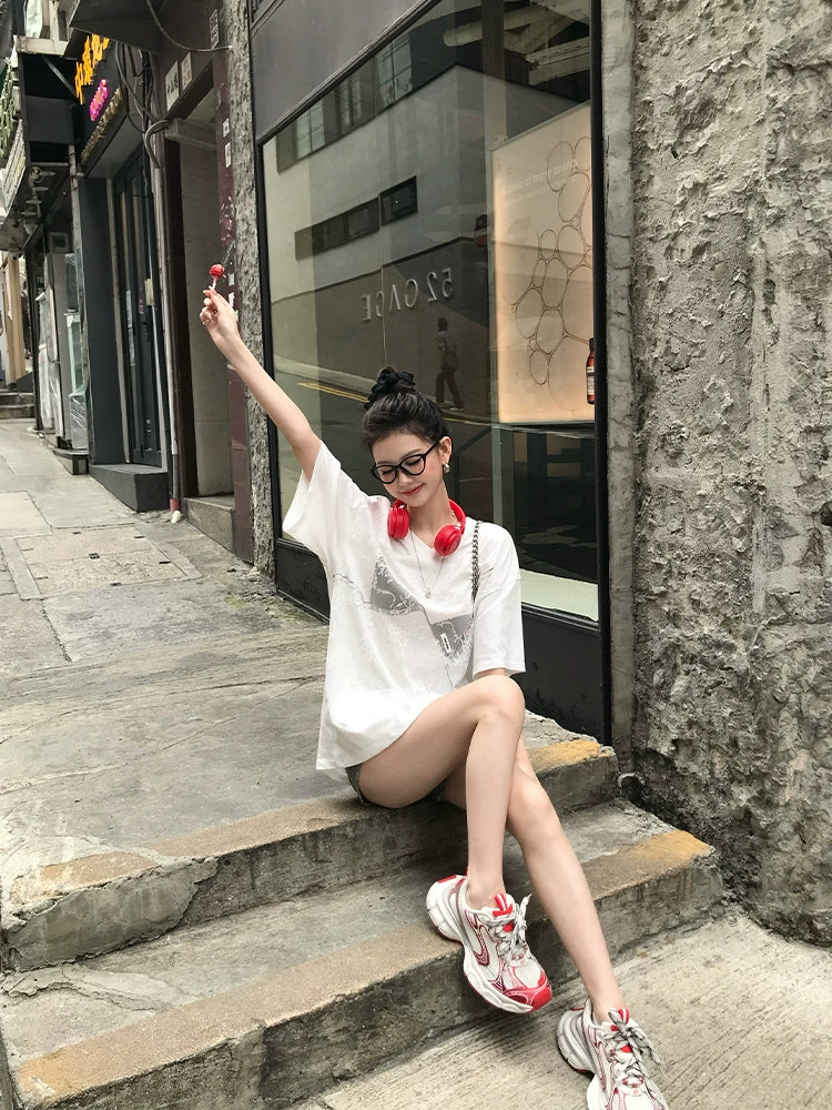 【Lady Fashion】 Loose Lace Lazy Style Short-Sleeve T-Shirt - Women's Summer Design