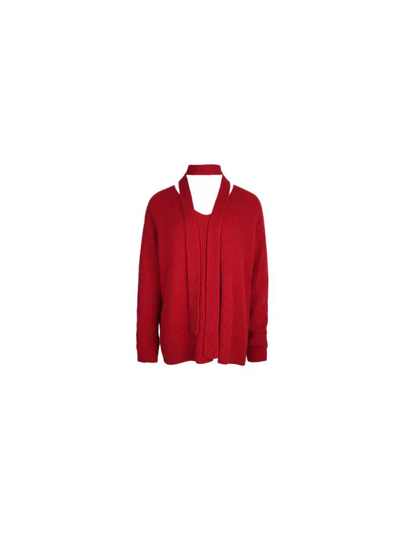 V-Neck Raccoon Velvet Base Sweater with Scarf (Strawberry Jam)