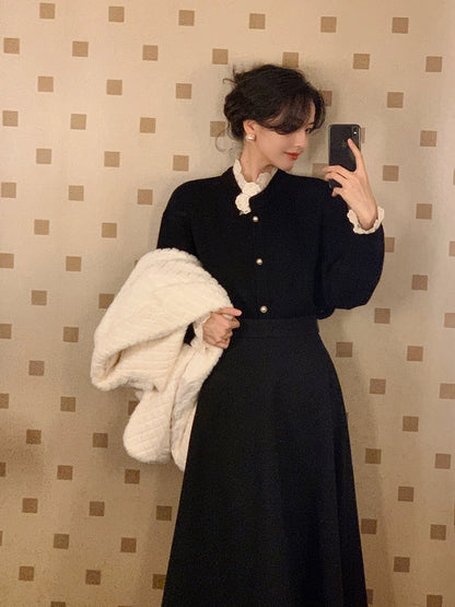 Hepburn A-Line Wool Skirt – Classic High-Waist Mid-Length Edition