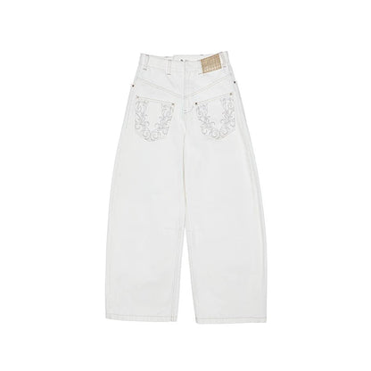 Celebrity Style Distressed Low-Waist Scimitar Jeans – Slimming Washed Denim