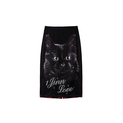Low-Rise Cat Print Skirt – Slim Fit Hip-Hugging Statement Piece