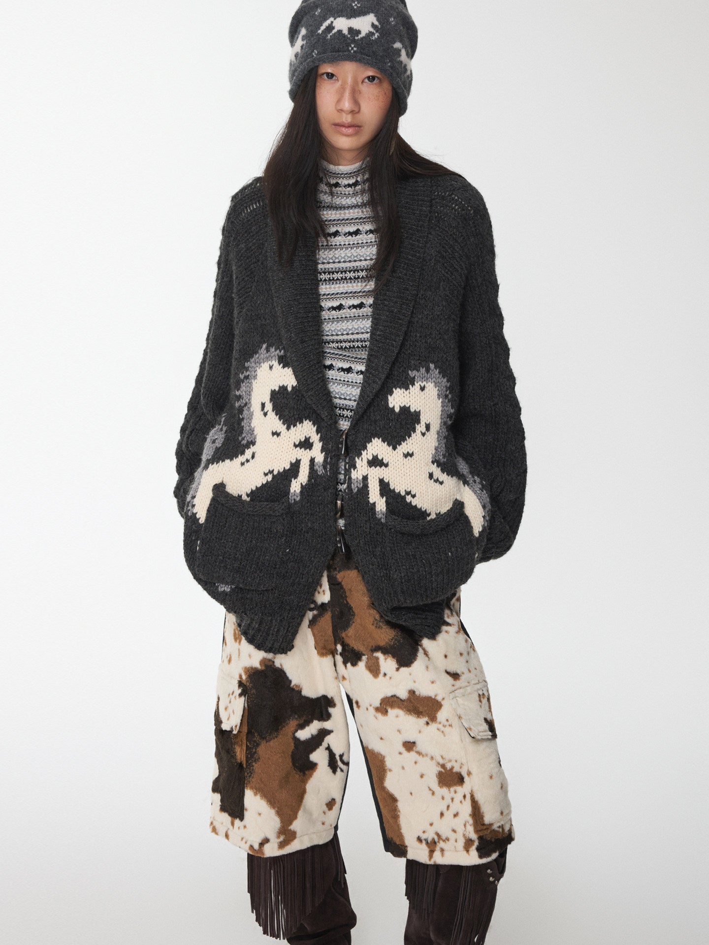 Pony Jacquard Horn Button Cardigan