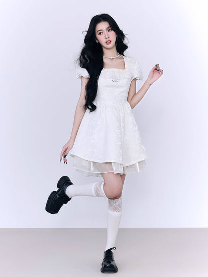 White Moonlight Bubble Sleeve Jacquard Dress