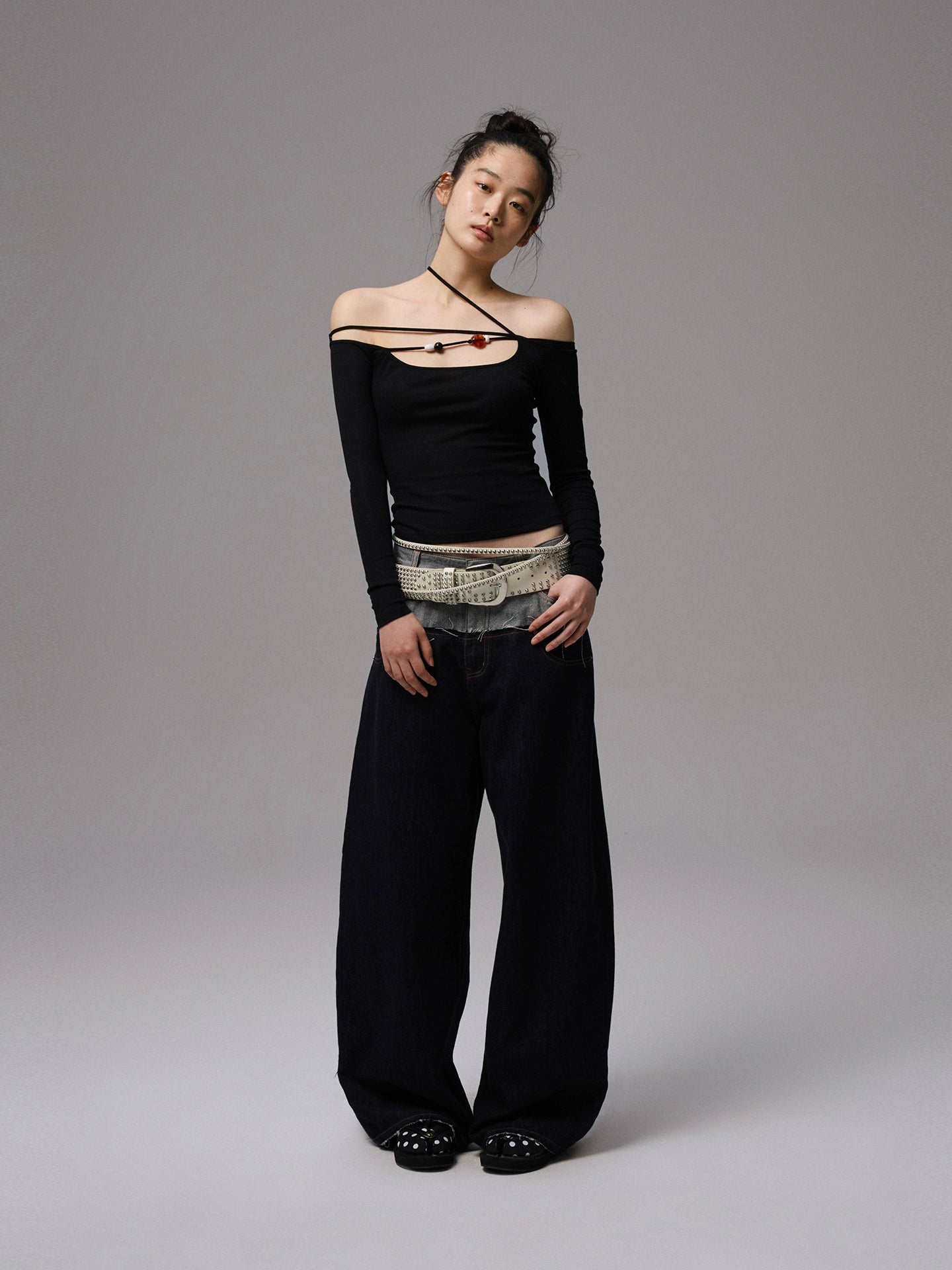 One-Shoulder Beaded Strap T-Shirt – Slim Fit Solid Long Sleeve Top