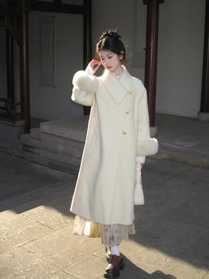 Luxe Woolen Coat – White Fox Fur Mid-Length Cashmere Elegance