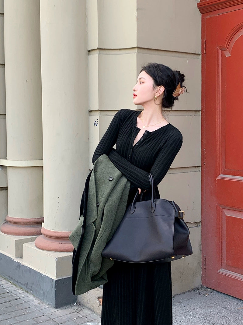 Velvet V-Neck Knit Mid-Length Dress – Korean Retro Winter Elegance