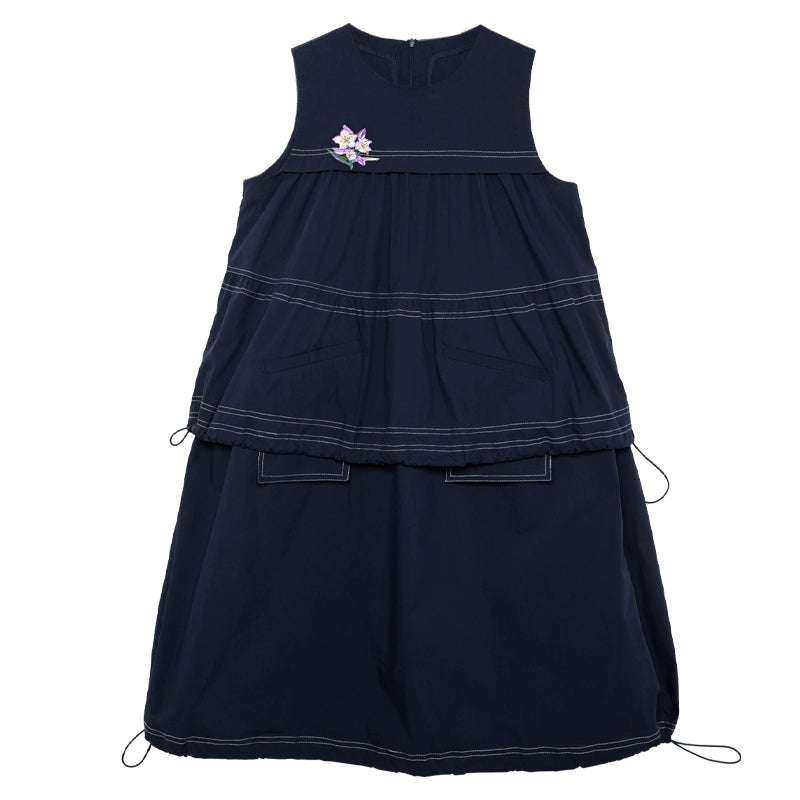 Broderie Sakura: robe sans manches bleu marine