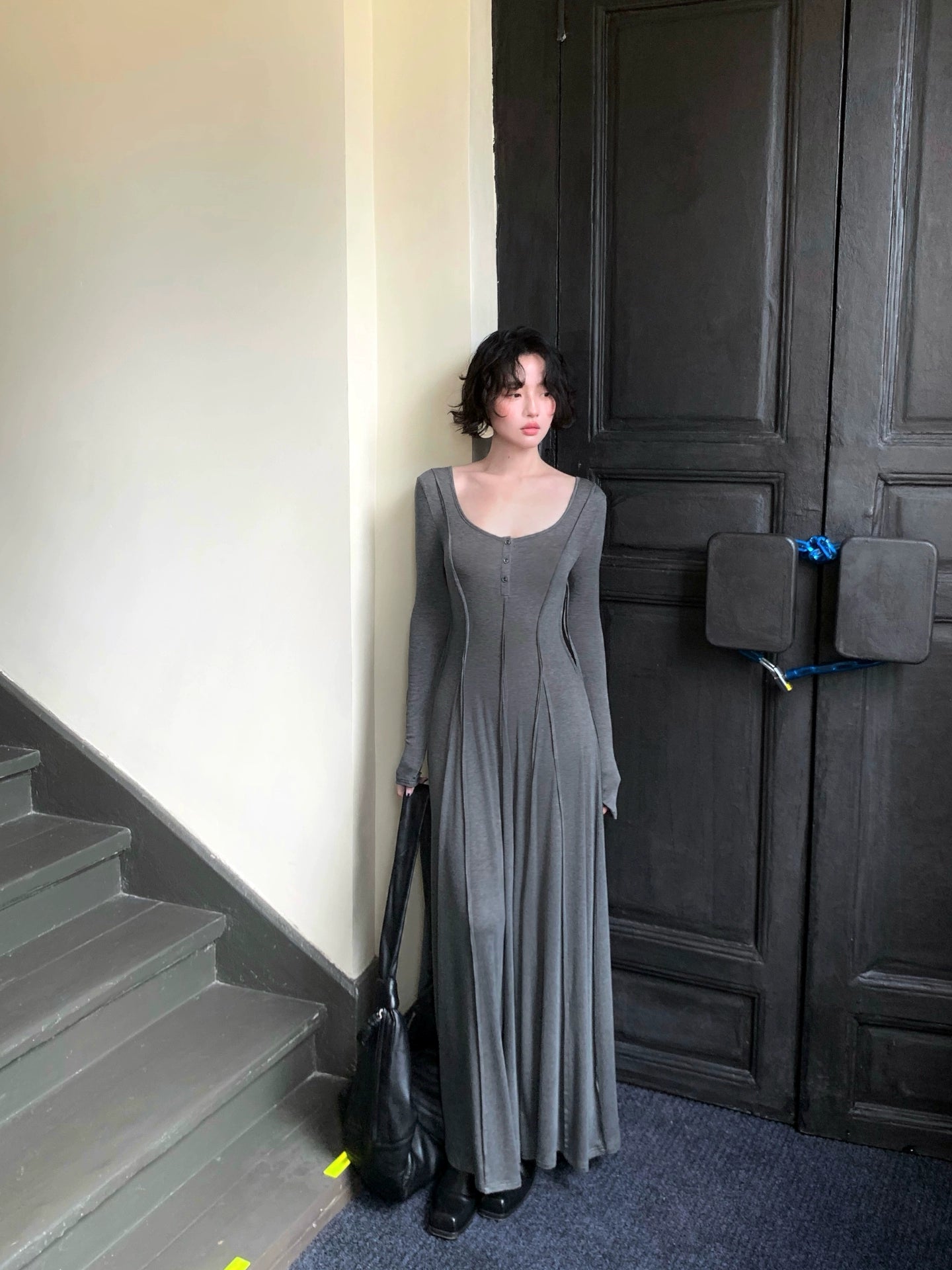 Yunshui Huai Wool-Blend Tencel U-Neck Retro Long Dress – Autumn Elegance