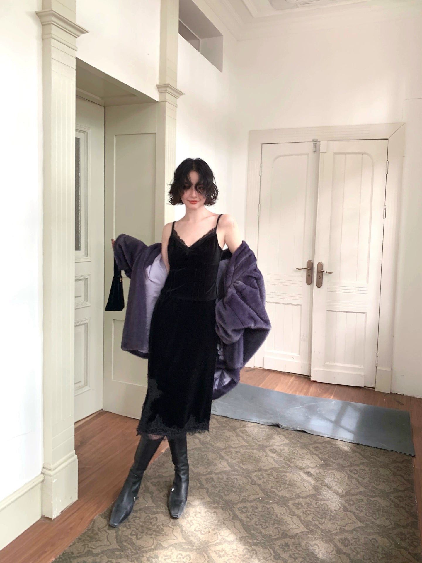 Black Gauze Velvet Lace Skirt – Hong Kong Retro Autumn/Winter Romance