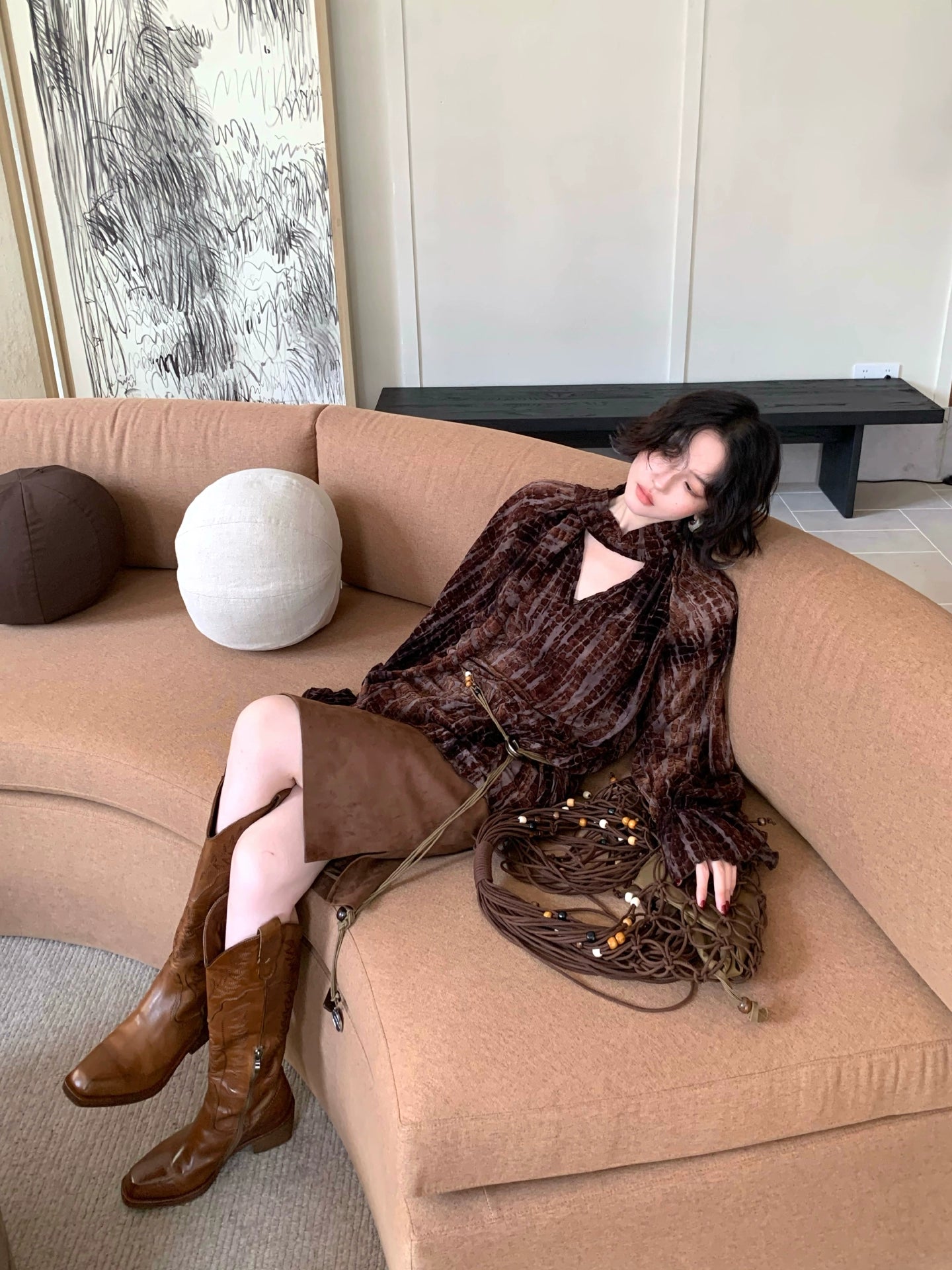 Warm Coffee Time Suede High-Waisted Bodycon Skirt – Hong Kong Retro