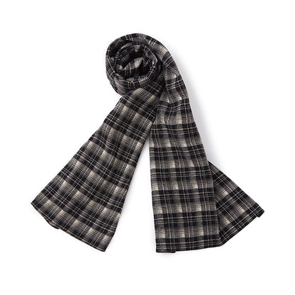 Elegant Wool Plaid Scarf