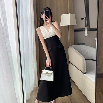 Hepburn Black Dress '23