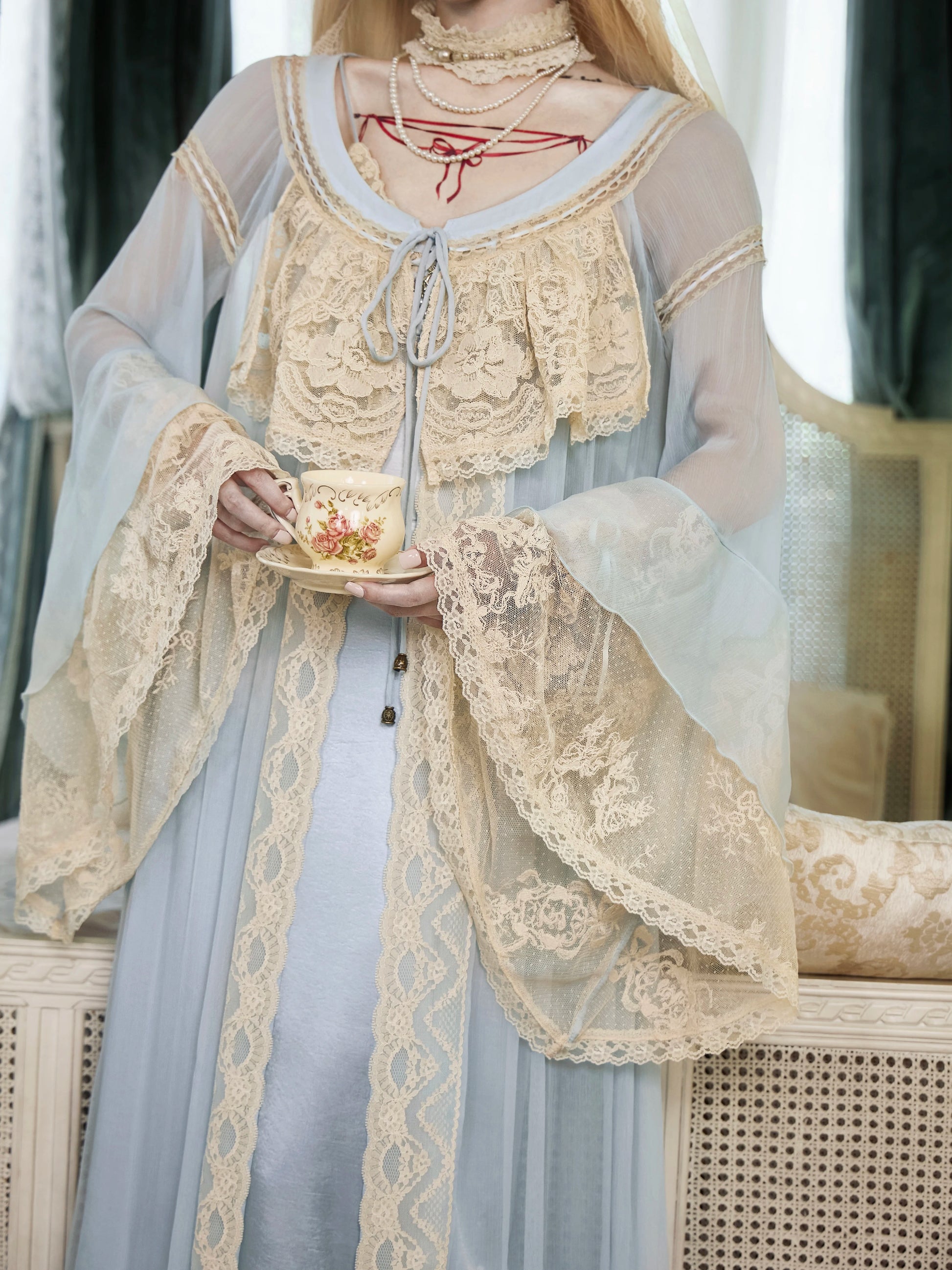 Mousse's Promise French Rococo Retro Doll-Style Baby Blue Lace Cardigan Summer
