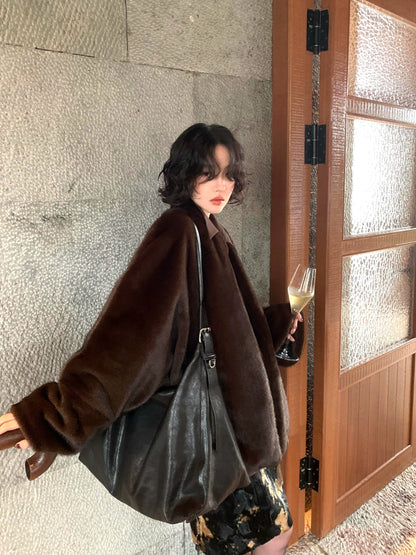 Black Gold Party Eco-Fur Jacket – Hong Kong Retro Autumn/Winter Luxe