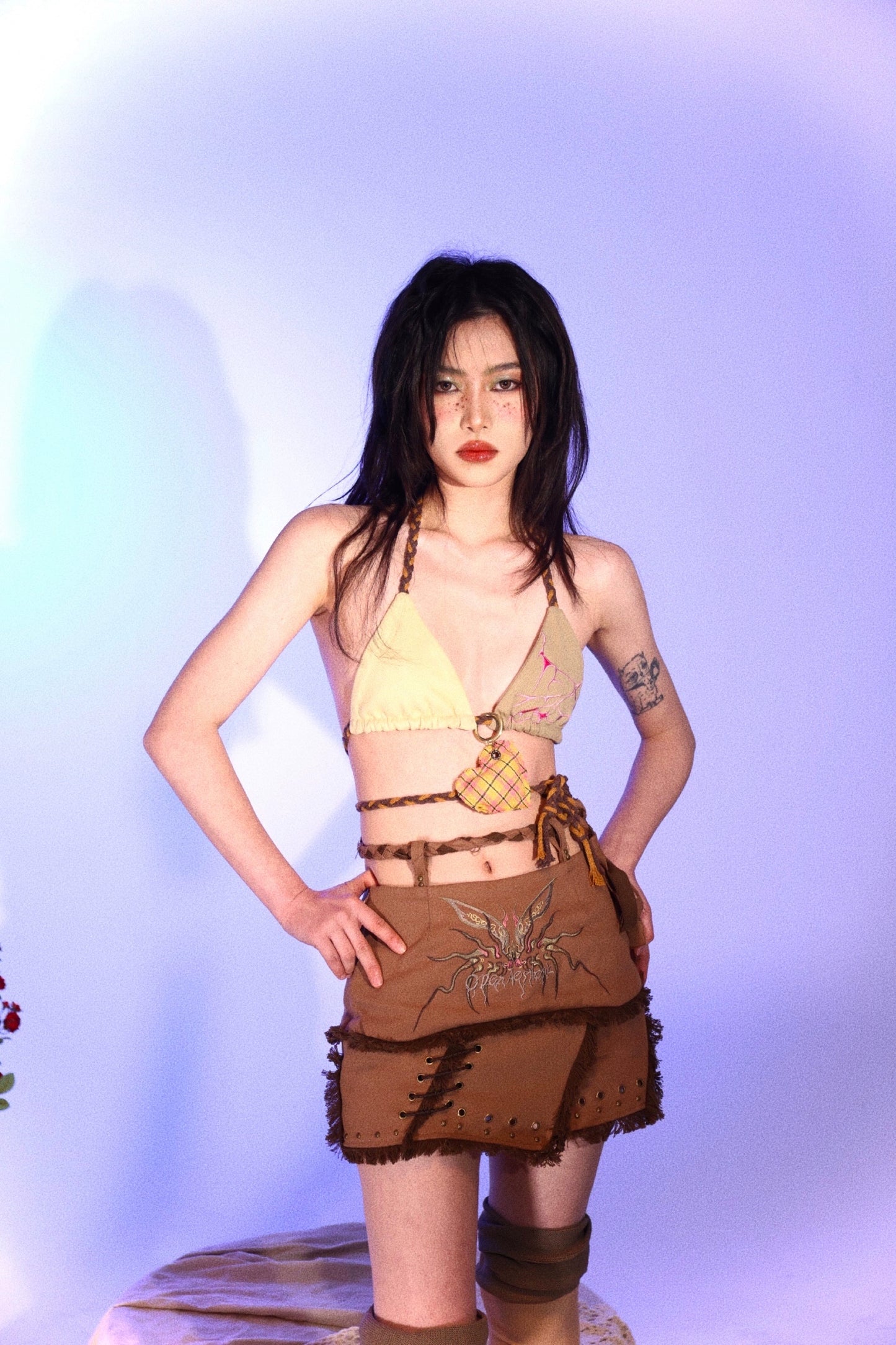 Original Design Embroidered Pattern Spice Girl Contrasting Color Heart Shaped Charm Lace Up Bra Sling