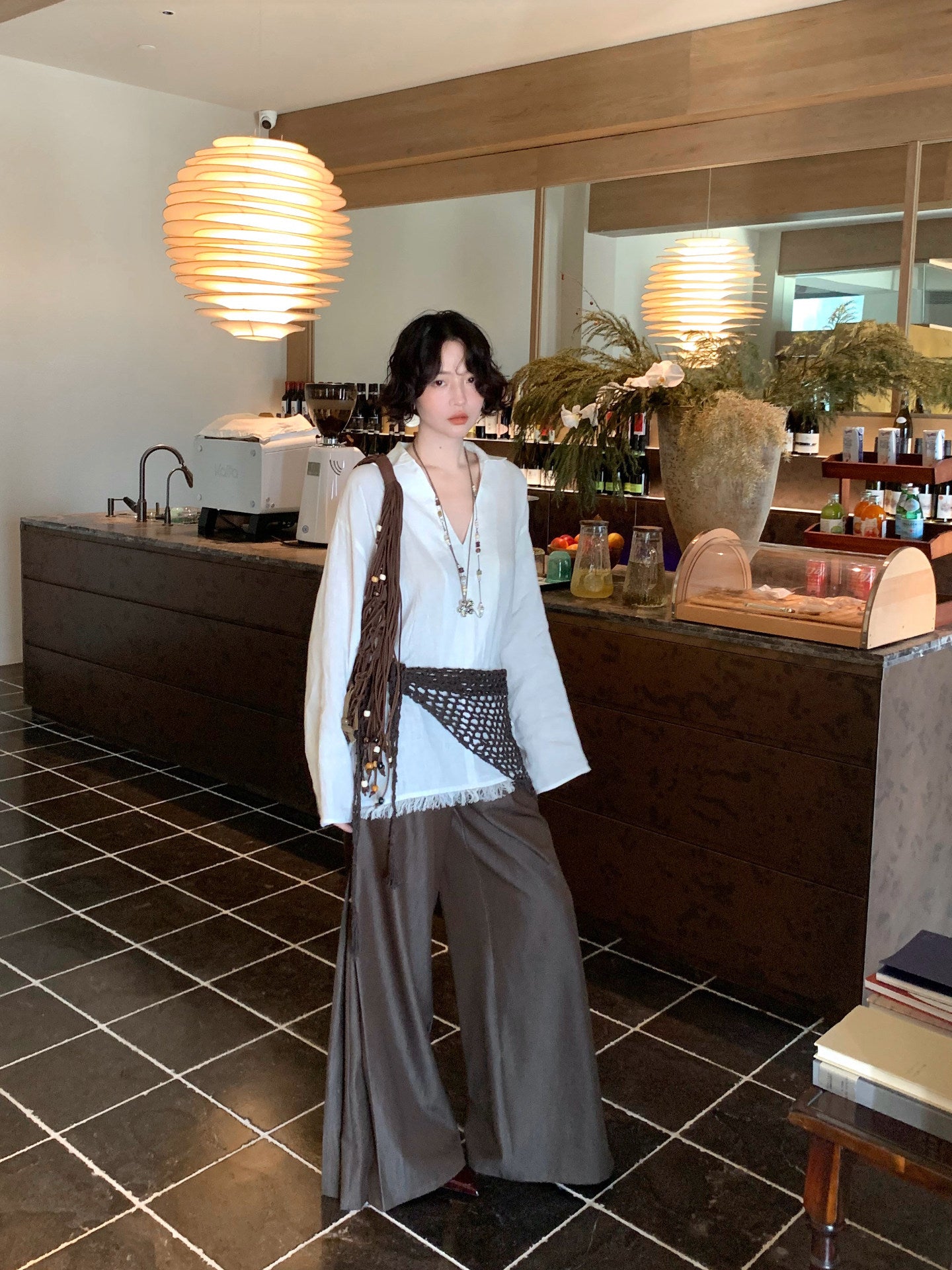 Shattered Light Diary Linen V-Neck Loose Shirt – Hong Kong Retro Autumn Essential