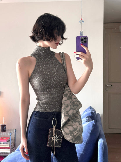 Ice Kiss High-Neck Sleeveless Vest Top – Hong Kong Retro Autumn Off-Shoulder Look