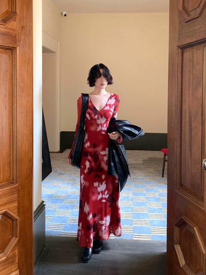 Autumn Brew Printed V-Neck Tea Dress – Hong Kong Retro Fall Edition