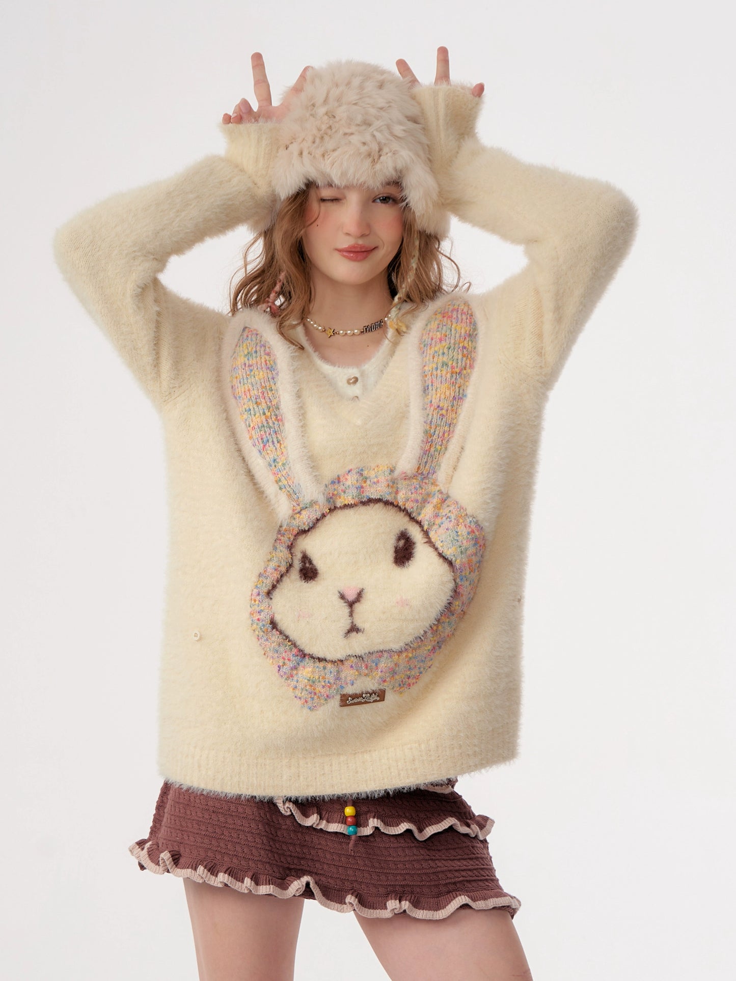 Apricot Rabbit V-neck Sweater | Soft Waxy Retro Knit Vest for Autumn/Winter