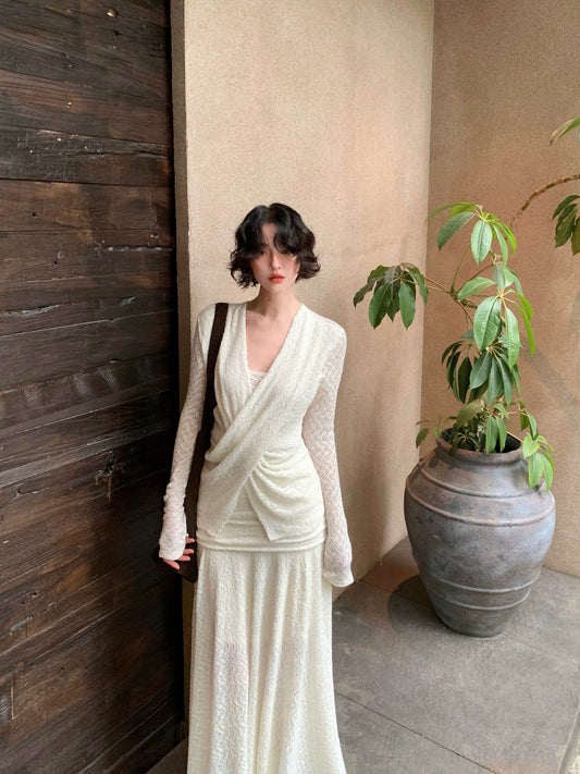 French Retro Lace Cross-Neck Top & High-Waisted Skirt Set – Autumn Style