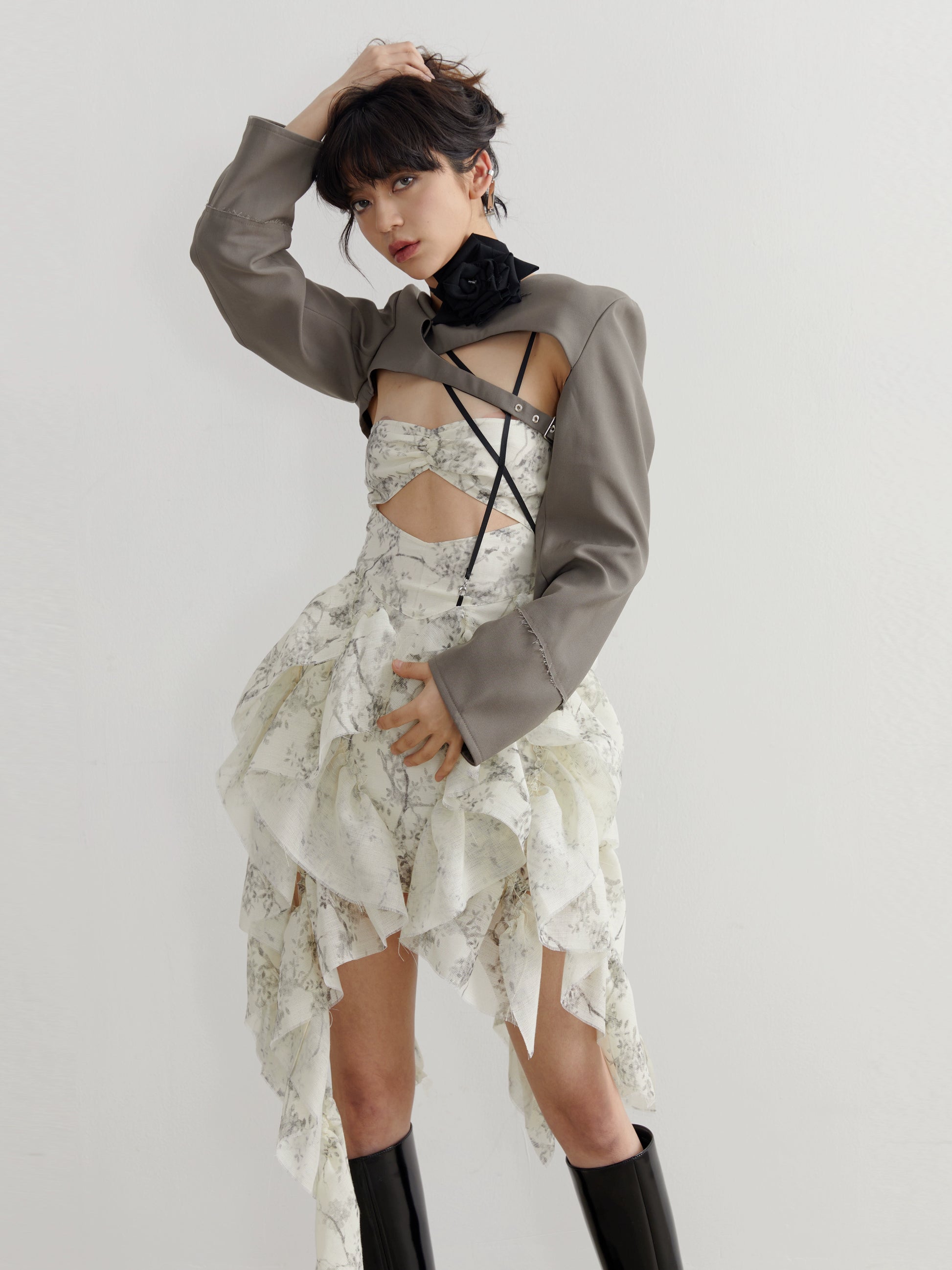 Sexy Hollow Out Commuting Short Suit Jacket | Short Suit Jacket with Attractive Hollow Out Design Serendute Sexy Hollow Out Commuting Short Suit Jacket | Short Suit Jacket with Attractive Hollow Out Design Serendute
