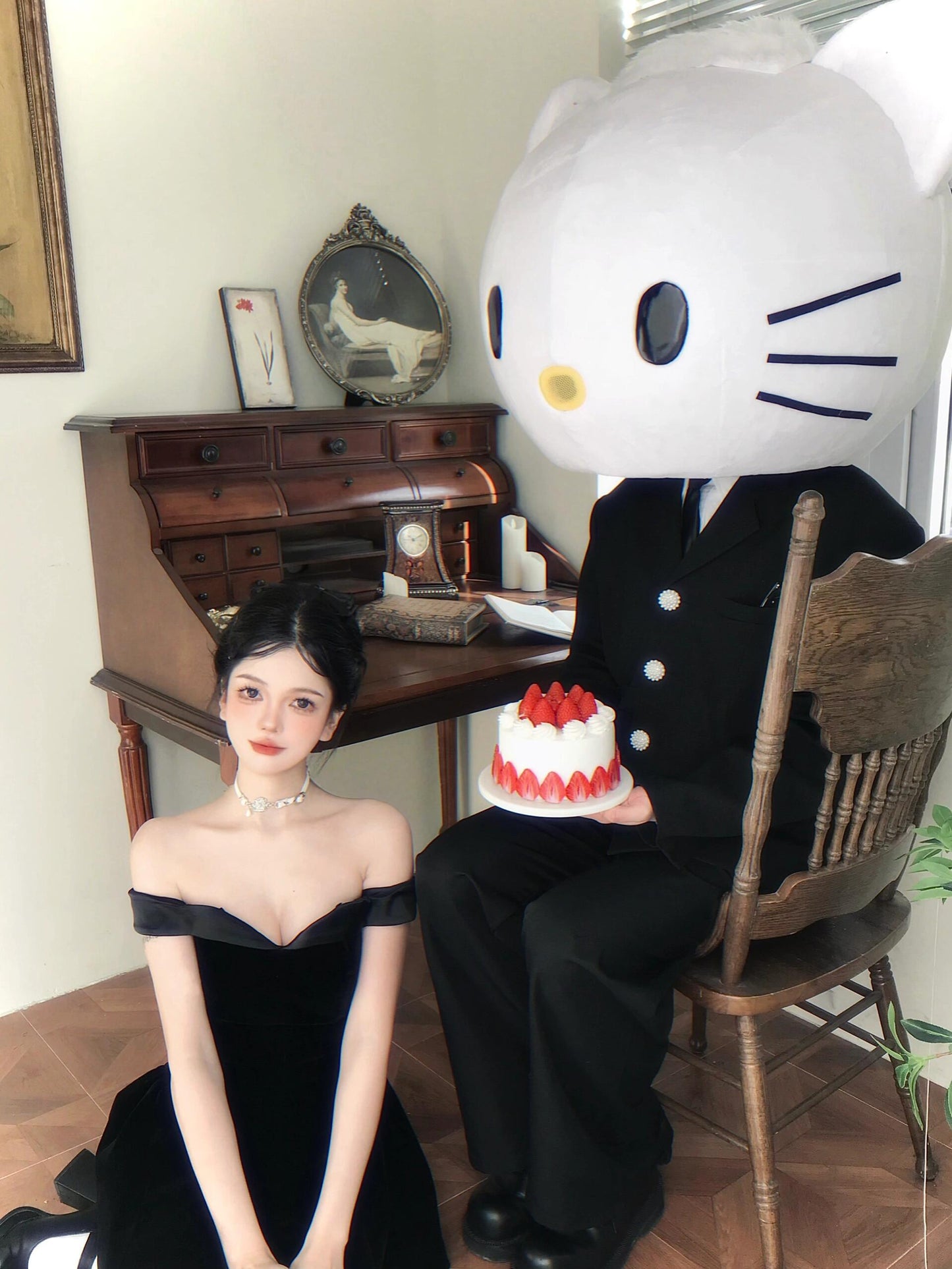 Princess Tuft Dress – High-End Black Satin Bandeau Birthday Gown